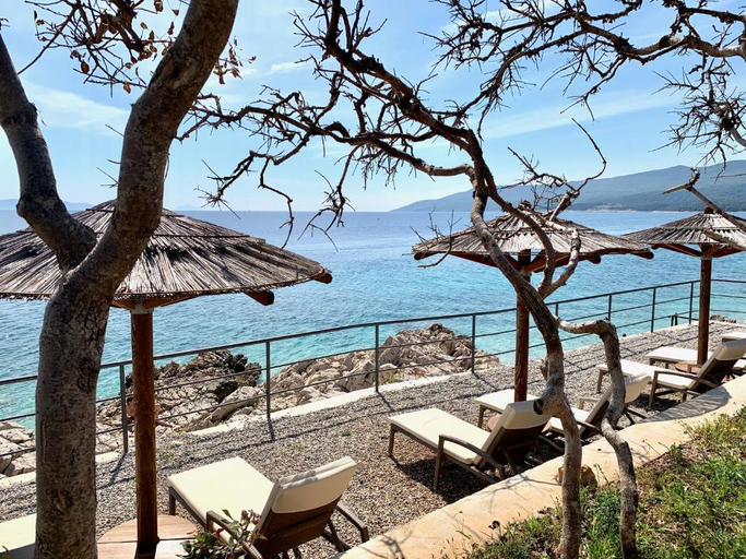 4, Villa San Martino With Heated Pool , Outside Jacuzzi  Hydromassage bathub, Sveta Nedelja