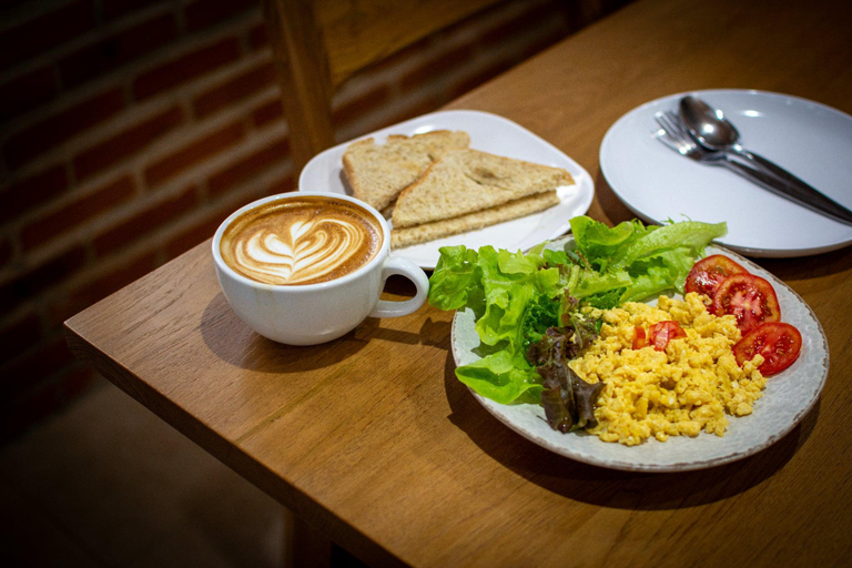 Food & Drinks 3, The Farmer Farm Stay & Cafe, Chom Thong