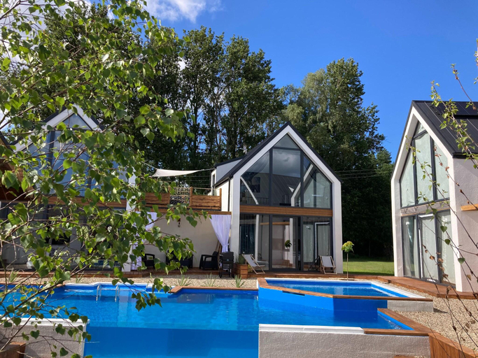 Sport & Beauty 2, Holiday Home in Swinoujscie with Pool, Świnoujście