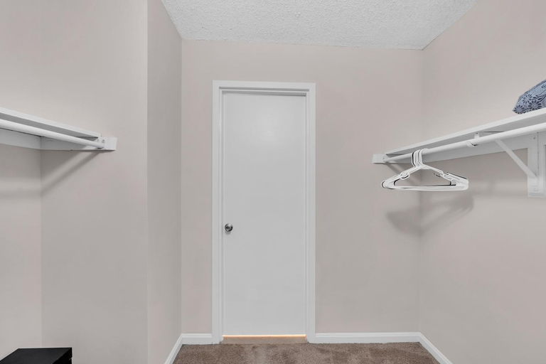 Others 5, Sunset Boulevard Apartments, Los Angeles