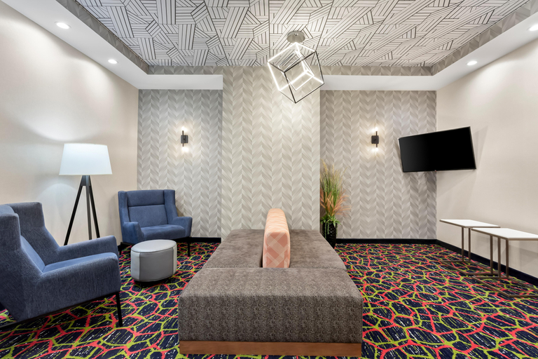 Public Area 2, Hampton Inn by Hilton Huntley Chicago, Kane