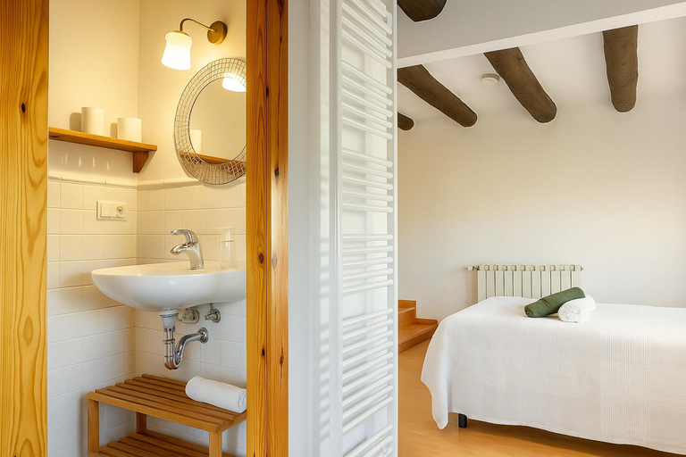 Bedroom 3, Habitaciones con encanto - Cal Alejandro, Lleida