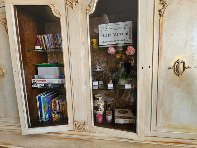 Food & Drinks 5, Affittacamere Casa Marconi, Ferrara