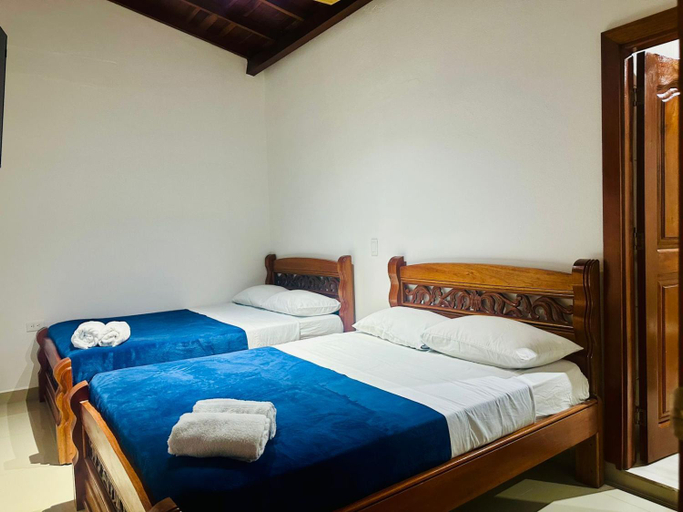 Bedroom 3, Hotel Jardin de Rosas, Jardín