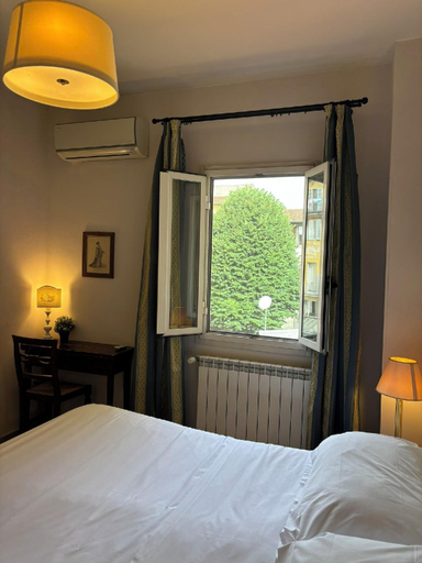 Bedroom 2, Affittacamere Zanobi 45, Florence