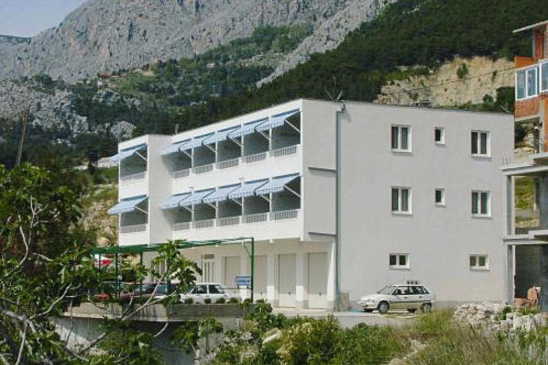 4, Villa in Nemira with Sea Views and Hiking, Omiš