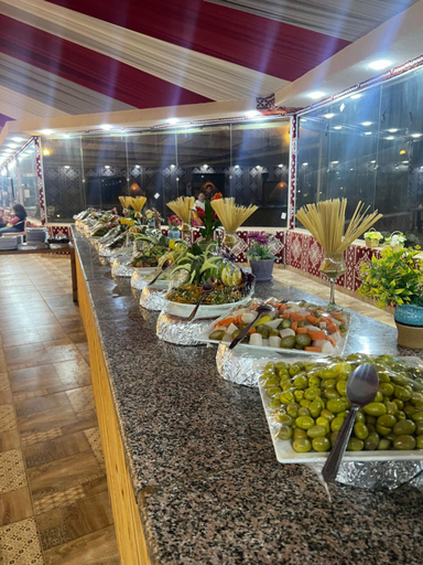 Food & Drinks 5, Al Qamar Luxury Hotel, Quaira
