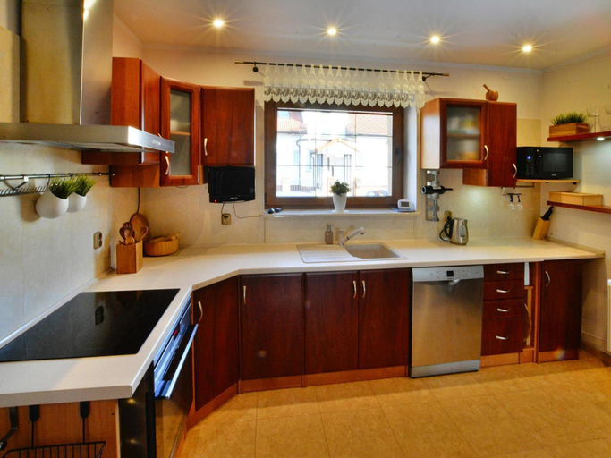4, Large, comfortable holiday villa with a terrace, Kołobrzeg