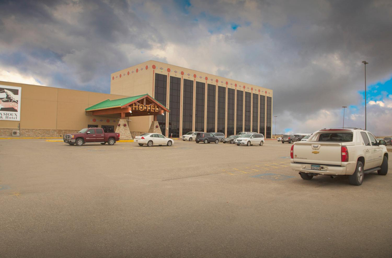 Exterior & Views 2, Dakota Sioux Casino & Hotel, Codington