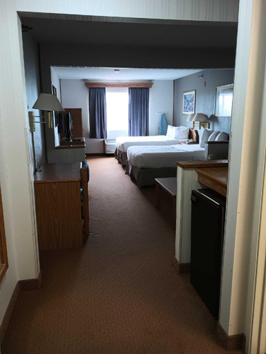 Bedroom 2, Miriam Hotel, Burleigh