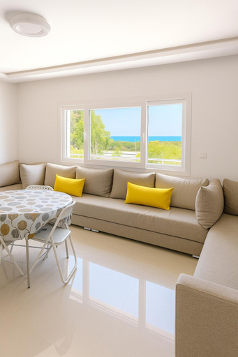 Others 3, appartement vue sur mer saidia, Berkane Taourirt