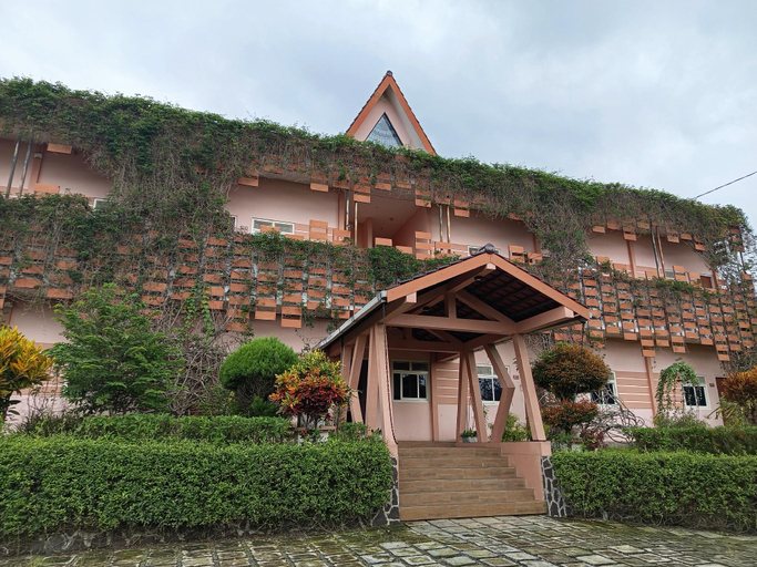 3, Tulip Guest House & Cafe, Malang