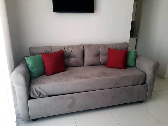 Others 4, My Comfort Suite, Napoli