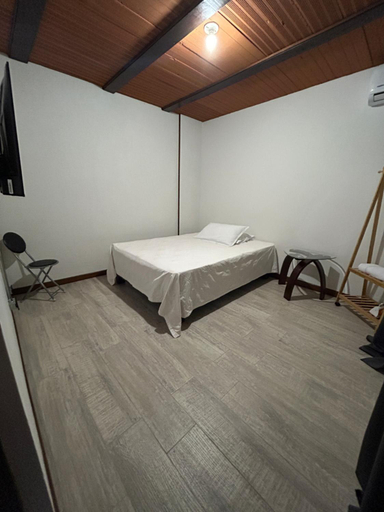 Bedroom 2, Nat!va 301, Santiago de Cali