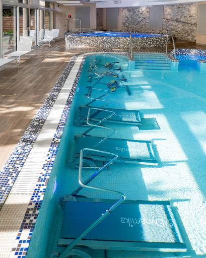 Sport & Beauty 2, Hotel Vitalparc, The Originals Collection, Gironde
