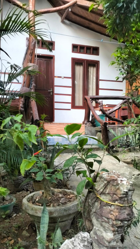 Exterior & Views 1, Nadil Homestay, Lombok