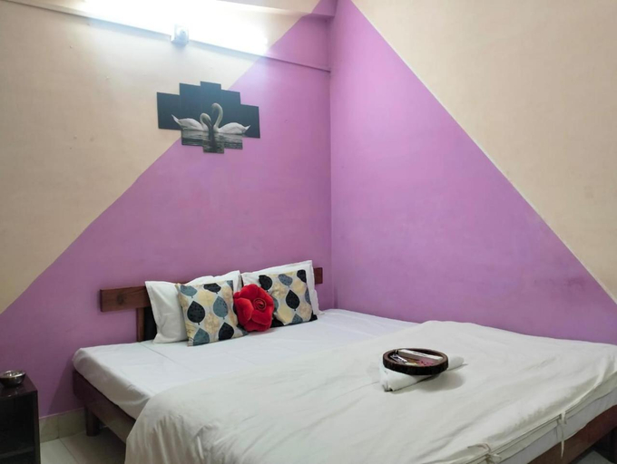 Others 4, Quarto inn, Kamrup Metropolitan