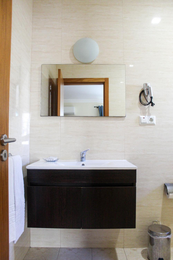 Bathroom 4, AL Novavista by BPX, Madalena