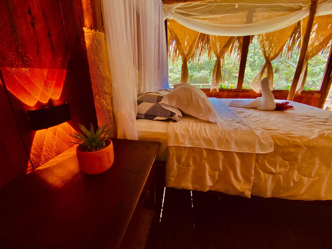 Bedroom 2, Cuyabeno River Lodge, Cuyabeno