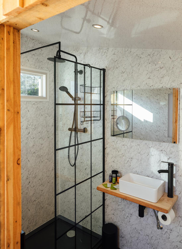 Bathroom 4, The Little Retreat, Pembrokeshire, Pembrokeshire