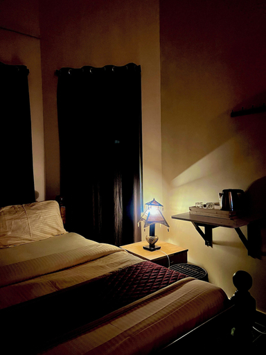 Bedroom 2, Le French White Villa, Puducherry