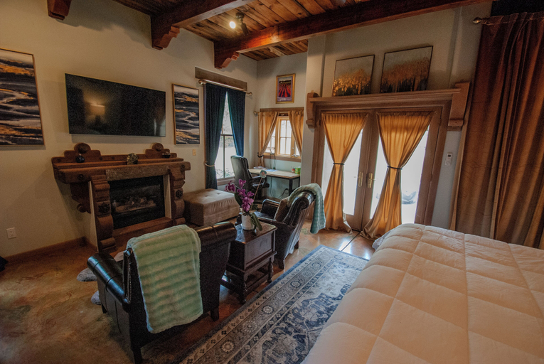 Room 5, Santuario Grande, Bernalillo