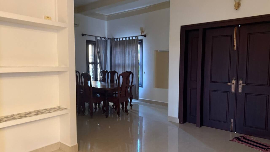 In-room dining, Amora De Cafe & Guest House, Ruessei Kaev