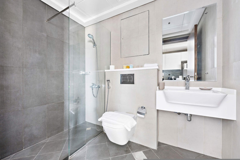 Bathroom, Spacious Studio in Art Gardens Gym Pool, Dubai