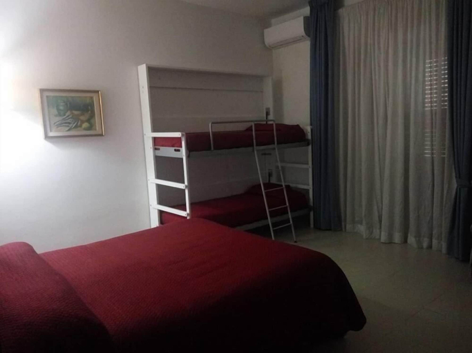 Bedroom 2, CAPORAL, Salerno