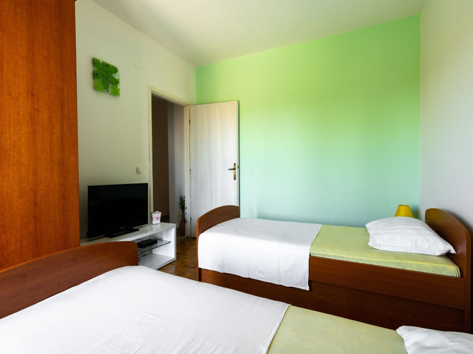 Bedroom 2, Apartment in Rogoznica near Sea Beach, Rogoznica