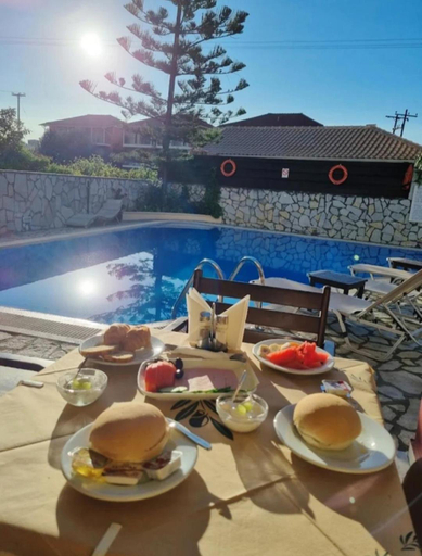 Food & Drinks, Golden Star, Ionian Islands