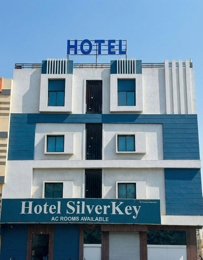 Front of property 3, Hotel Silver Key, Indore