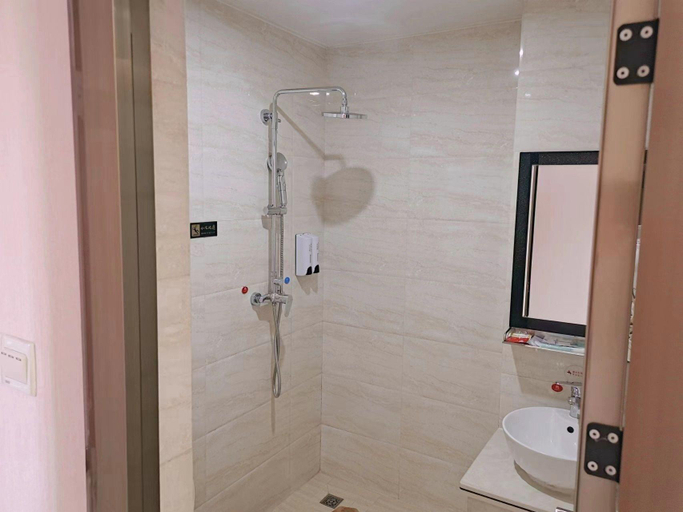 Bathroom 5, Thank Inn Hotel Guangdong Heyuan Longchuan Dongfeng Road, Heyuan