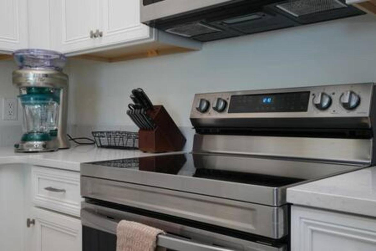 Others 4, BRAND NEW Private Oasis 4 BR - Margaritaville, Osceola