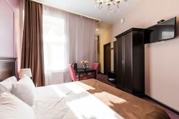 Others 3, Hotel Eliseevskiy, Sankt-Peterburg gorsovet