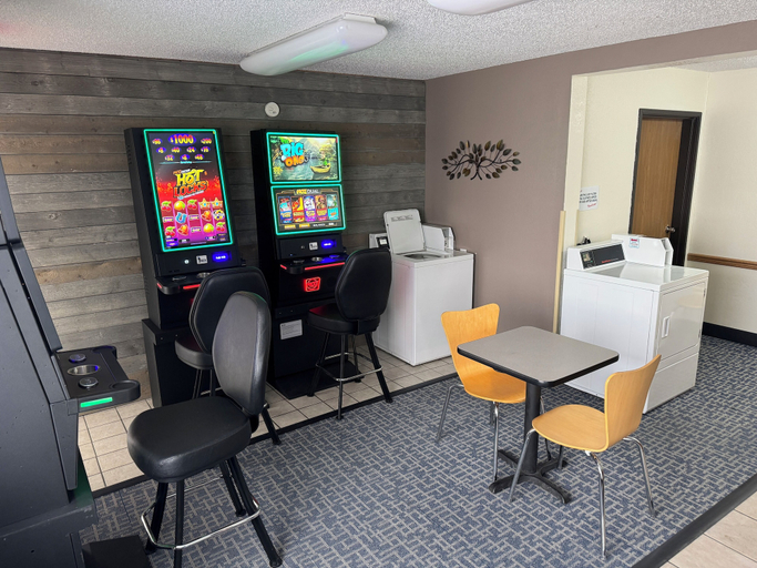Interior 2, Maryville Extended Stay, Nodaway