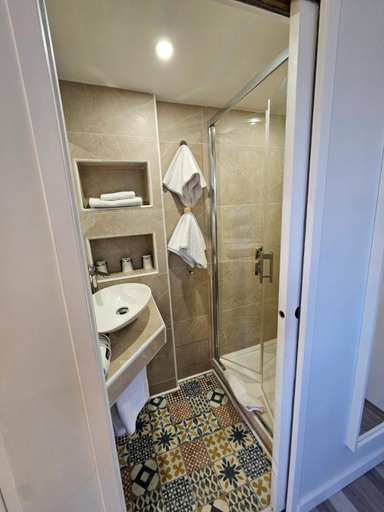 Bathroom 4, Hotel Francois d'O, Calvados