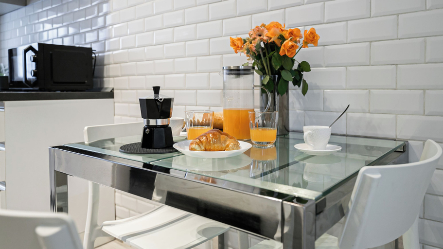 Interior 5, Italianway Easy - Leoncavallo 45, Milano