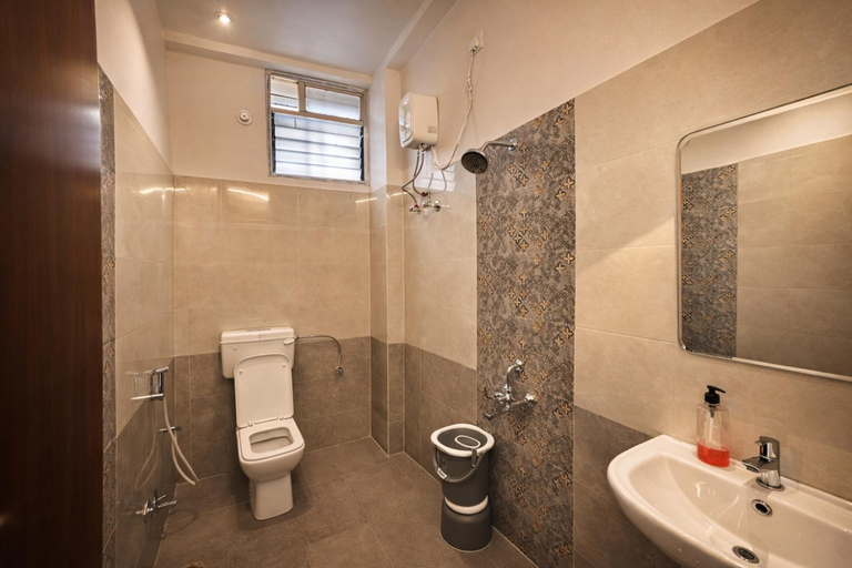 Bathroom 4, Roomssolution Patna, Patna