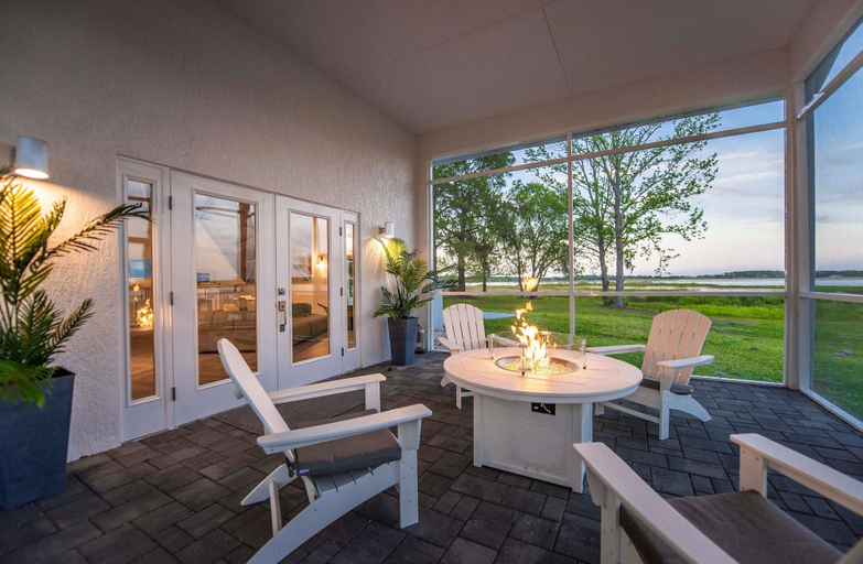 Room 1, Sumner Lake House 2 Bedrooms, Lake