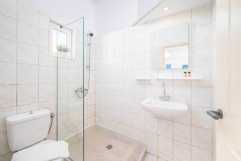 Bathroom, Mylos Apartments By Checkin, Crete