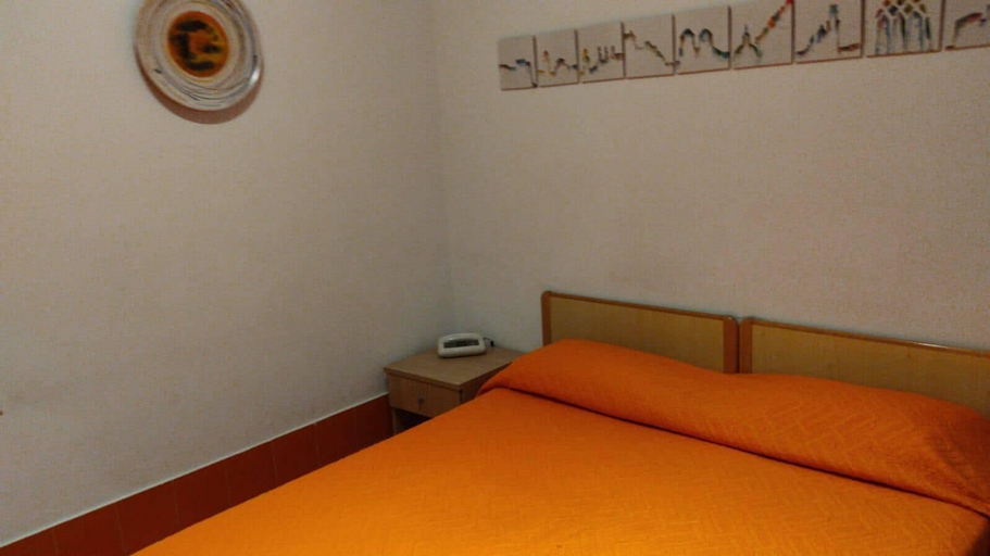 Bedroom 3, CAPORAL, Salerno