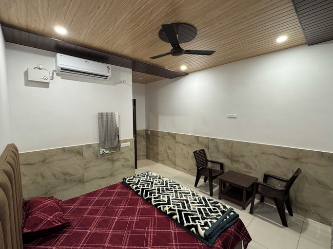 Room 3, Hotel Utsav, Udham Singh Nagar