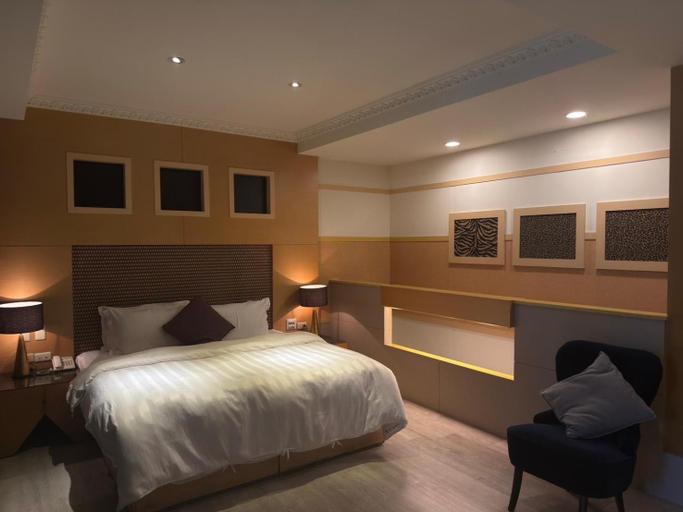 Bedroom 2, Jungle City Motel, Chiayi City