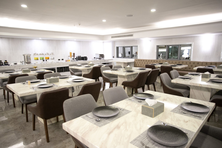 Breakfast buffet 3, Enrich Grand Hotel, Wang Thonglang
