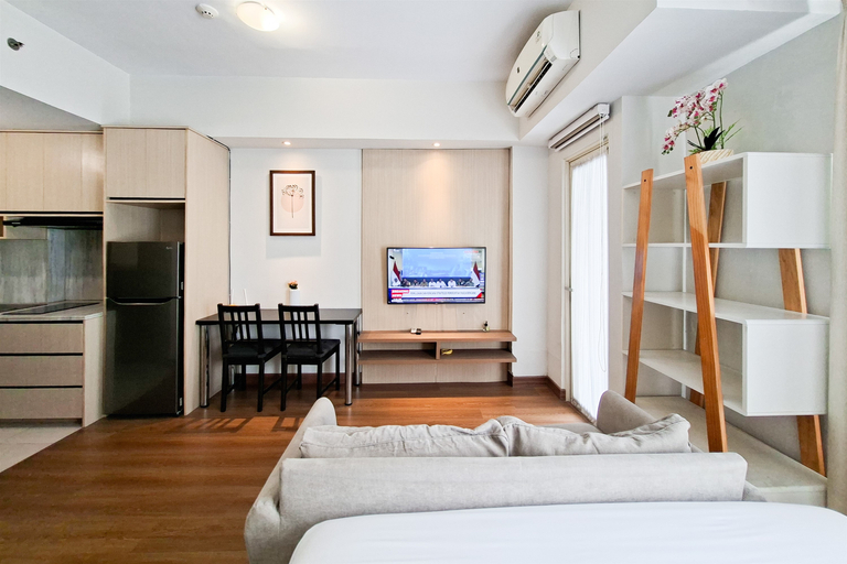 Others 4, Cozy and Luxury 1BR Apartment at Scientia Residence By Travelio, Tangerang
