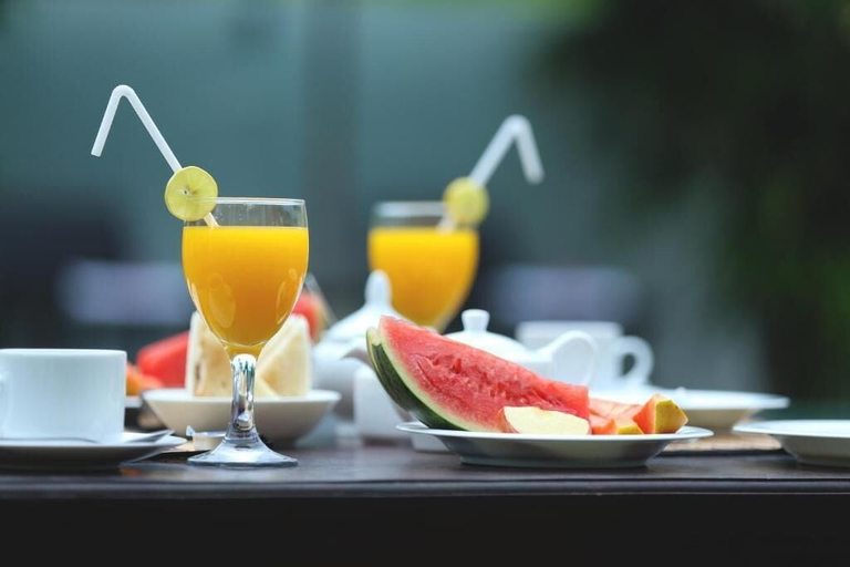 Food & Drinks 5, Kaminrich Polhena, Matara Four Gravets
