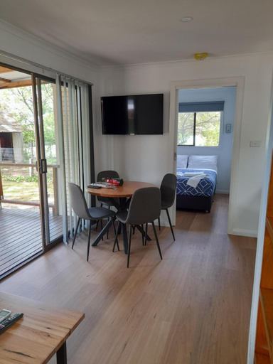 Others 5, Myrtleford Holiday Park, Alpine- West