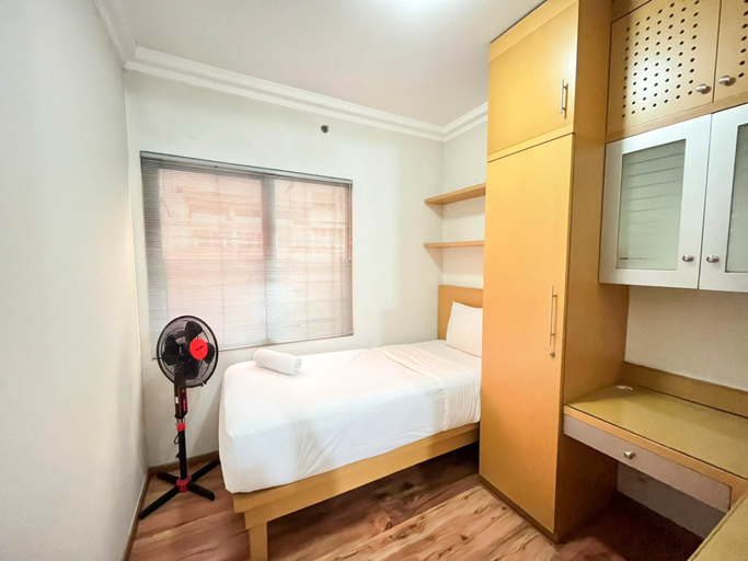 Bedroom 3, Spacious White 3BR at Grand Setiabudi Apartment By Travelio, Bandung
