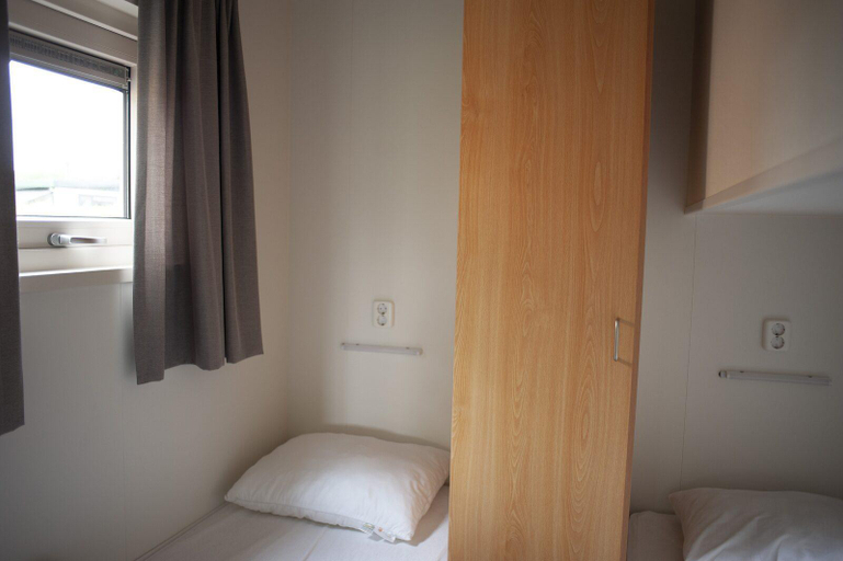 Bedroom 4, Six pers. Veluwelounge + Wellness, Barneveld